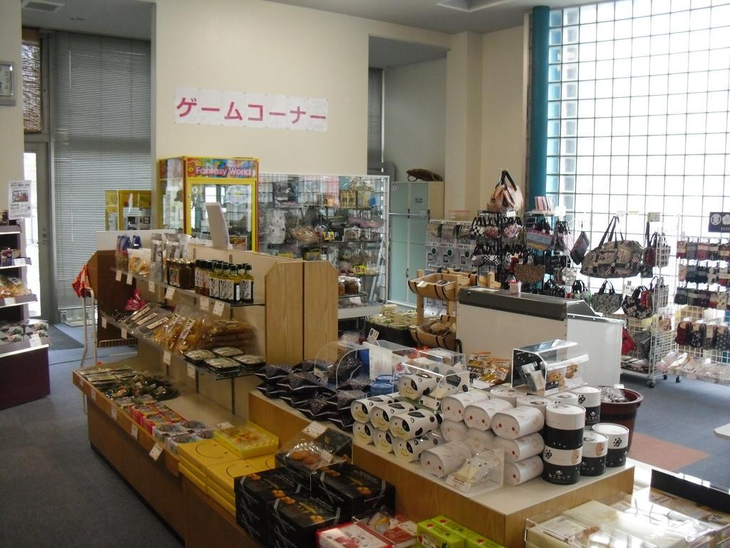 ホテルYatsugatake Izumiso 北杜市 エクステリア 写真