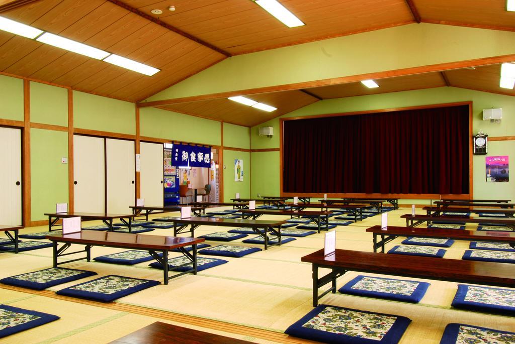 ホテルYatsugatake Izumiso 北杜市 エクステリア 写真