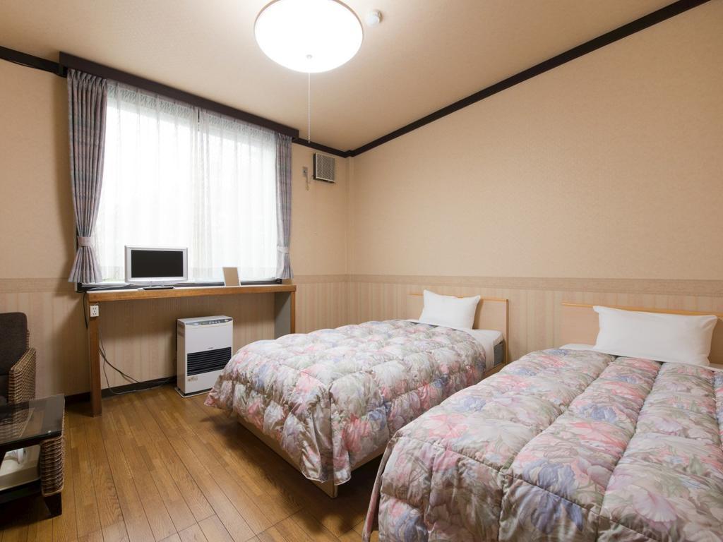 ホテルYatsugatake Izumiso 北杜市 エクステリア 写真
