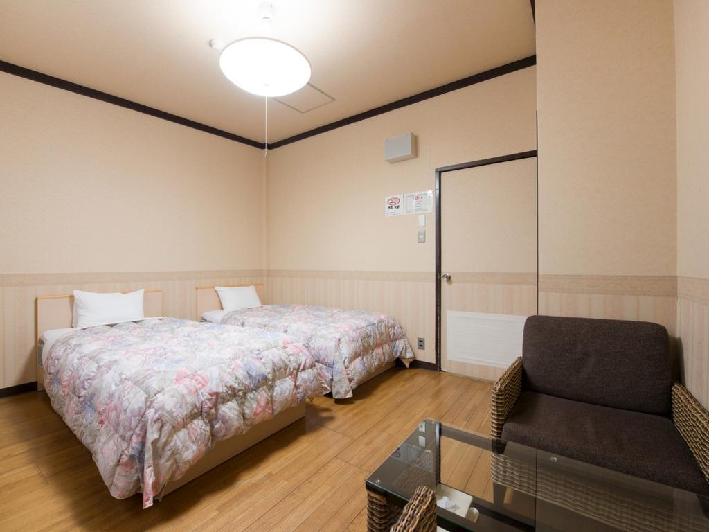 ホテルYatsugatake Izumiso 北杜市 エクステリア 写真
