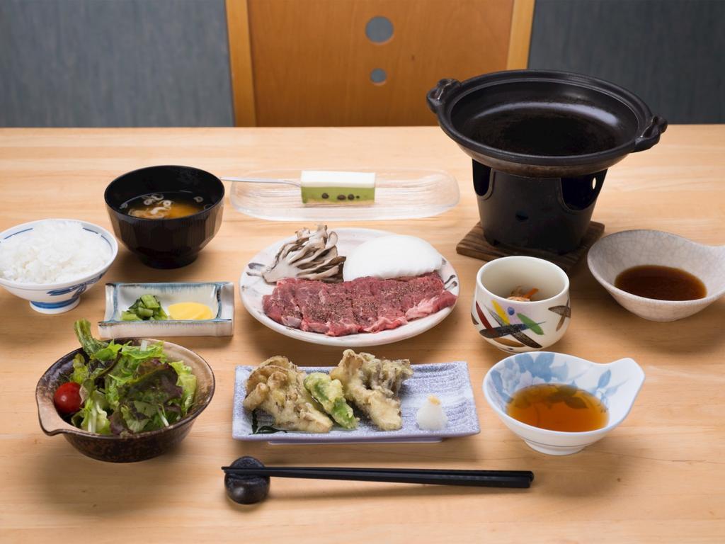 ホテルYatsugatake Izumiso 北杜市 エクステリア 写真